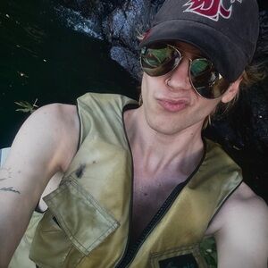 Meet your Posher, Archer